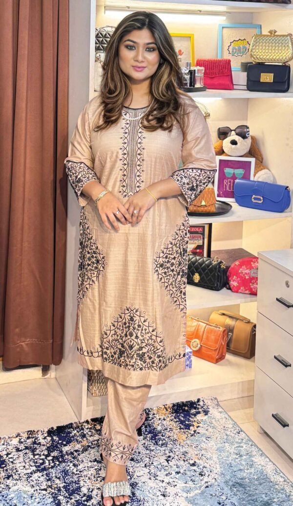 Slab Cotton Embroidered Two-Piece Set - Image 4